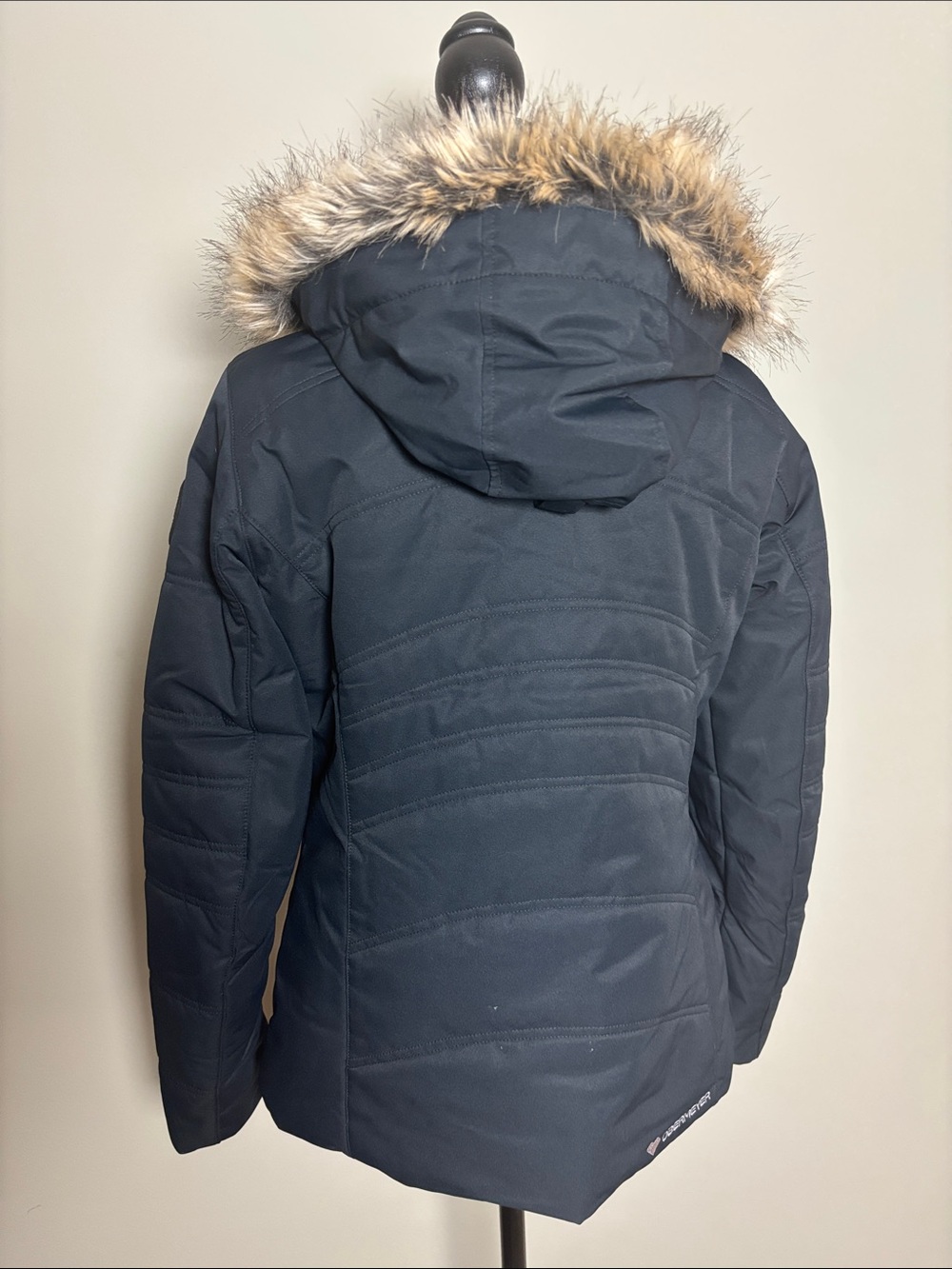 Obermeyer Black Ski Jacket with Faux Fur Trim Hood - Picture 3 of 10